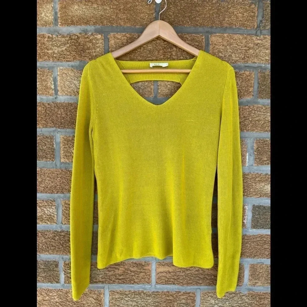 A.L.Csweatersize Small